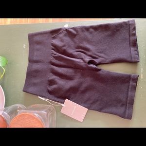 NWT Everlane seamless bike short